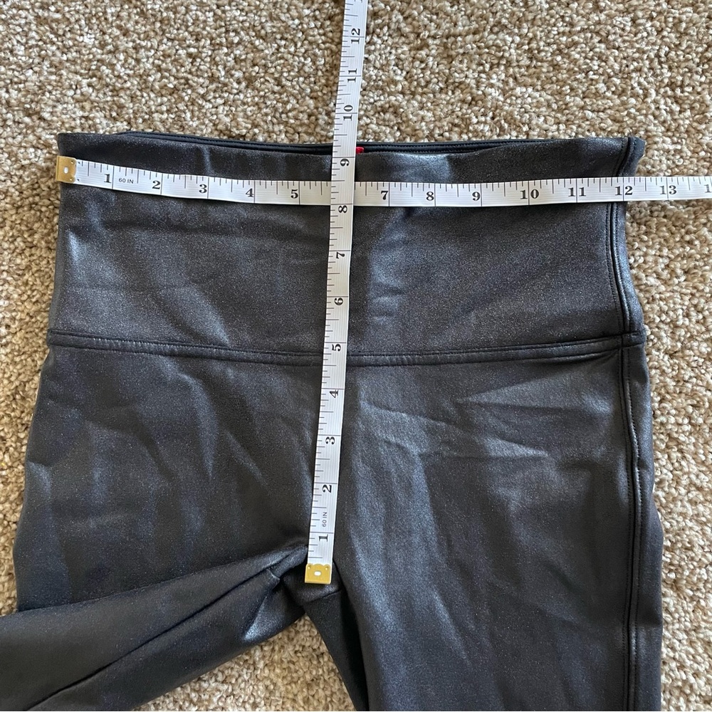 Spanx Faux Leather Leggings Women’s M Black Moto Shiny Textured Skinny 2437 - Picture 11 of 14